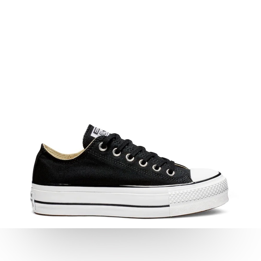 New without box black platform converse